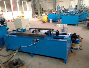 Die flanging machine